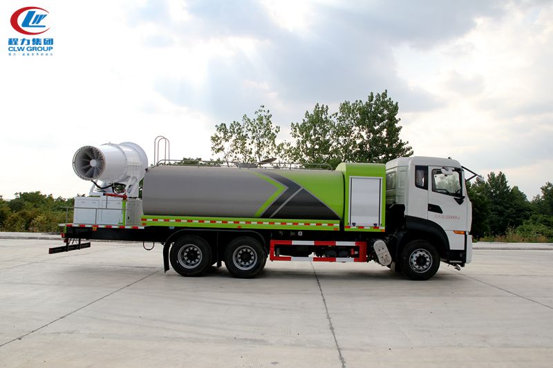 高端東風(fēng)天龍大型抑塵車