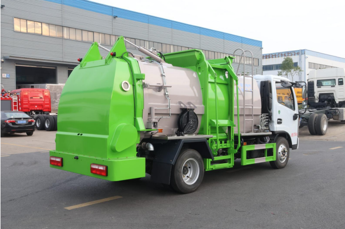 東風(fēng)多利卡餐廚垃圾車